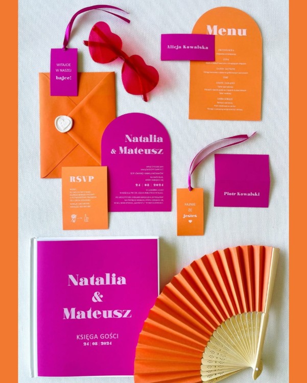 zaproszenia ślubne z białym drukiem.jpg