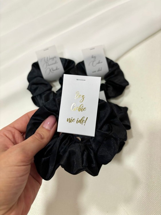 scrunchie dla świadkowej czarna.jpg