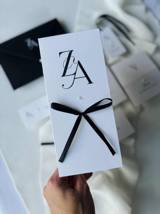 1 menu weselne 2w1 z numerkiem stołu z monogramem.jpg