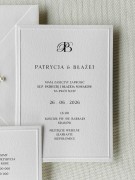 zaproszenia ślubne z tłoczoną ramką i z monogramem.jpg