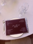 nowoczesne menu weselne z winietką bordowe