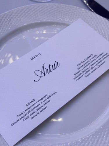 eleganckie menu weselne z winietką